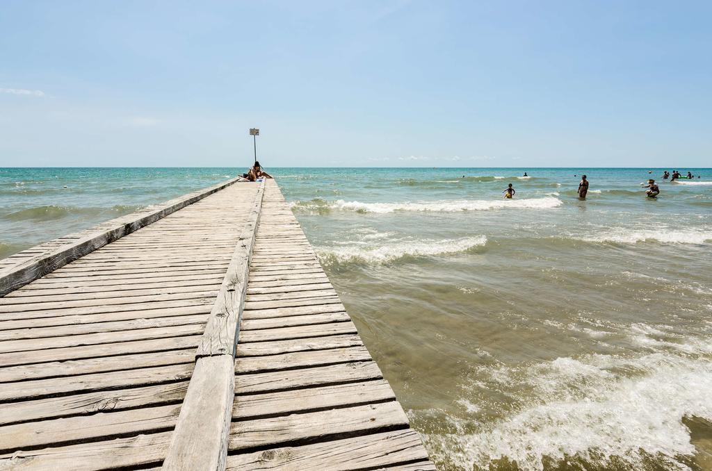 Hotel Mare Live Lido di Jesolo Exteriör bild