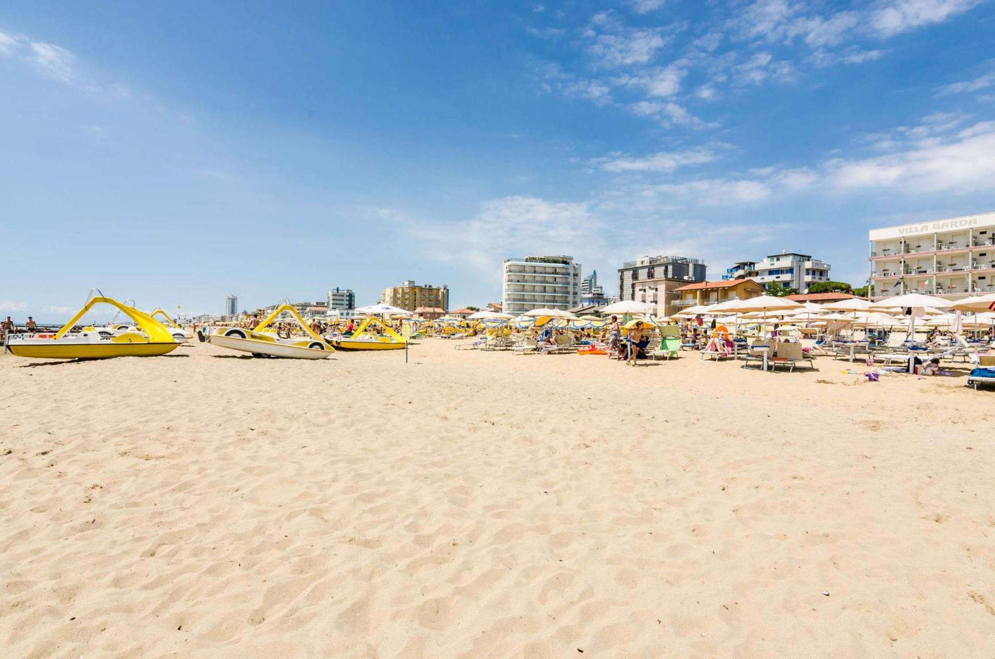 Hotel Mare Live Lido di Jesolo Exteriör bild
